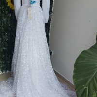 сватбена булчинска рокля с шлейф и ръкави, снимка 2 - Сватбени рокли - 39853055