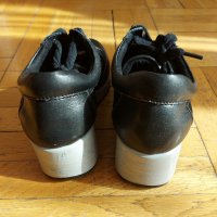 Дамски обувки/маратонки на платформа, снимка 4 - Дамски ежедневни обувки - 38474300