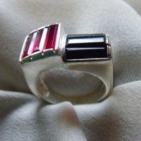 Стар западноевропейски сребърен пръстен с рубини и сапфири, снимка 7 - Пръстени - 35125013