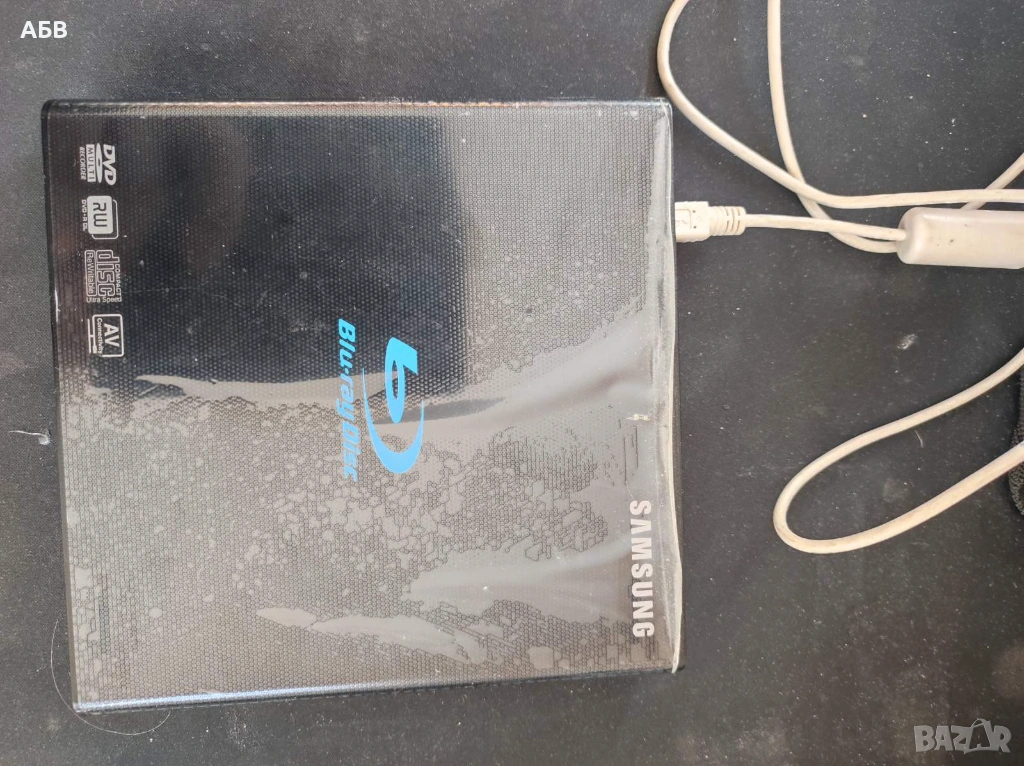 Продава се портативен Blue-Ray Disk плейер и записвачка Samsung SE-506, снимка 1