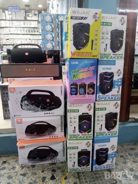 Караоке тонколона с безжичен микрофон и диско светлина , снимка 1