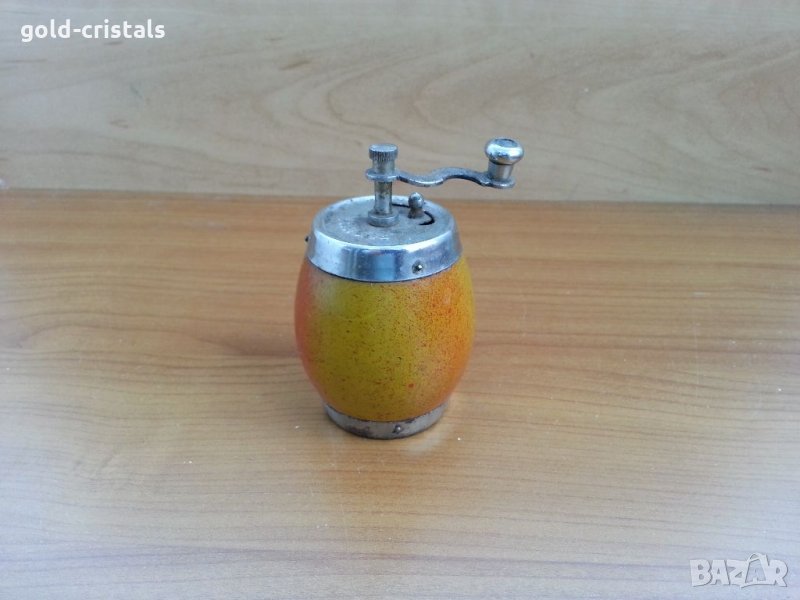 Ретро българска мелничка, снимка 1