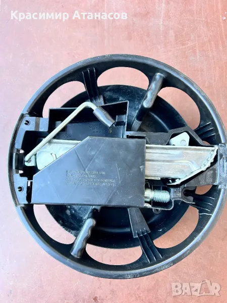 A2128980914 .Вложка резервна гума инструменти за Мерцедес Ц-класа W204. A2048980007. A2128980914, снимка 1