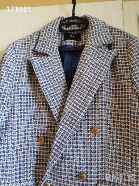 Дамско плътно сако М-Л, снимка 1