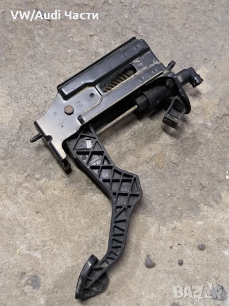 Горна помпа съединител за Голф 4 Ауди А3 Сеат Шкода Бора VW Golf 4 Audi A3 Seat Skoda 1J1721388C, снимка 1