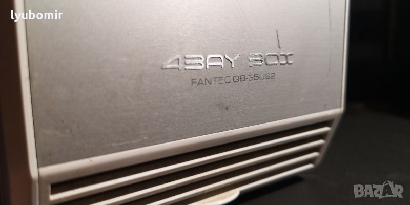 Външна кутия за 4 хард диска, снимка 1