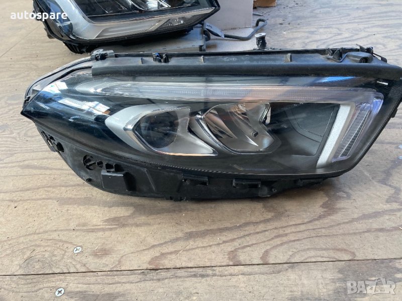 Десен фар за Mercedes A-class. W177. 18-23. Led. Оригинален., снимка 1