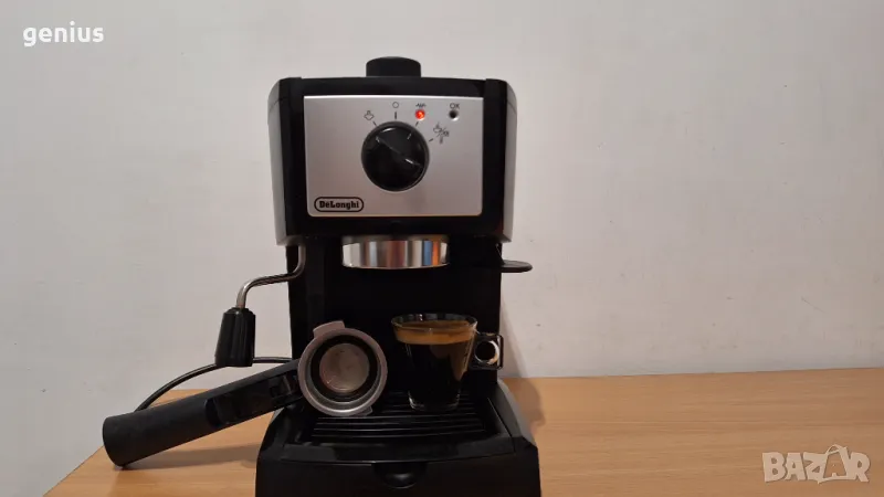 Кафемашина Делонги Delonghi ec152, снимка 1