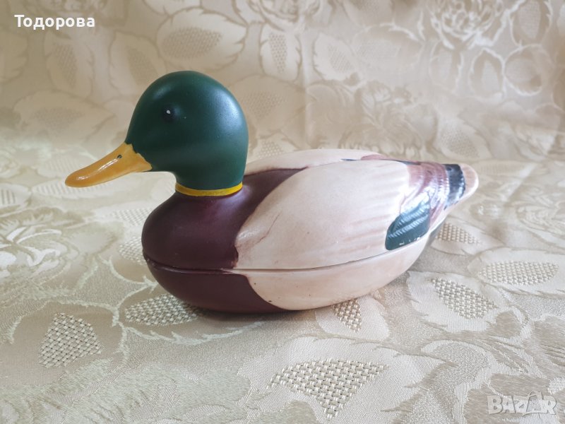 Порцеланова патица /съд за ядки/ , снимка 1