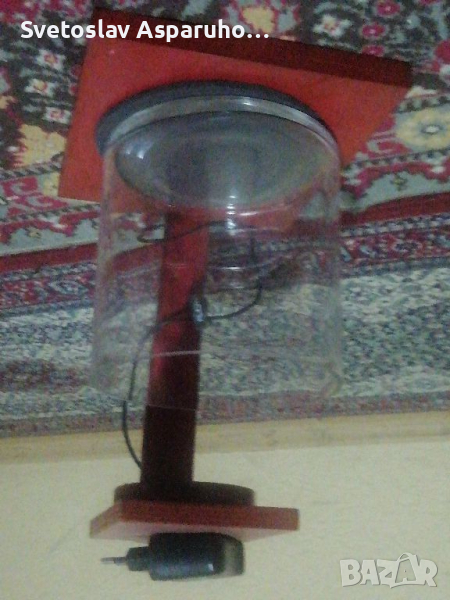 аквариум колба с ръчно изработена дървена подложка с LED. осветление , снимка 1