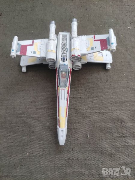 Продавам кораб от Междузвездни  войни   X-Wing Starfighter X-Wing Starfighter Deagostini, снимка 1