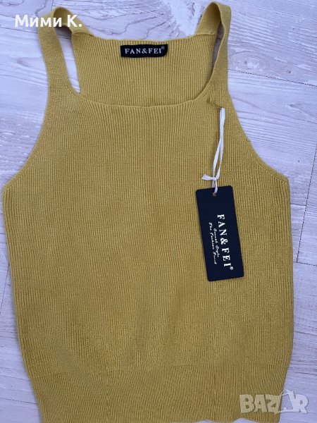 Къс топ, снимка 1