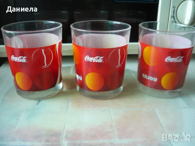 3 чаши Кока кола-Enjoi