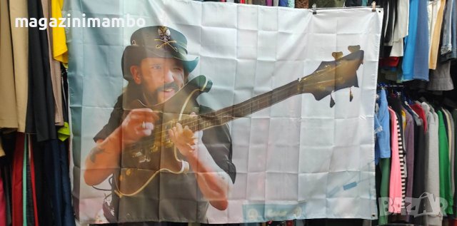 Lemmmy стреля с неговия Rickenbacker Bass-голям интериорен транспарант