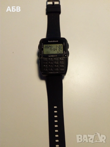 Продават се ретро ръчни електронни часовници с калкулатор CASIO, снимка 3 - Други - 53266086