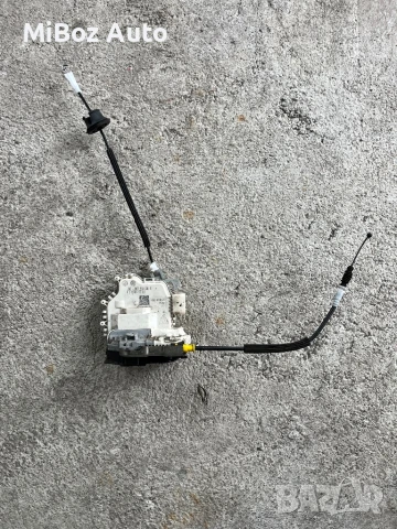 Брава врата задна Ауди а4 b8 Audi