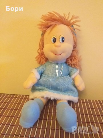 Плюшена Кукла 37см, снимка 1 - Плюшени играчки - 27376982