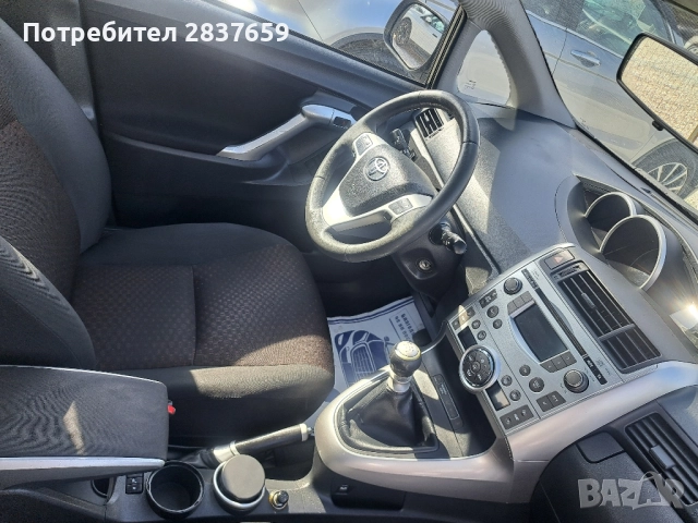 Тойота Версо 1.8 бензин-7 места-Панорама, снимка 8 - Автомобили и джипове - 52046538