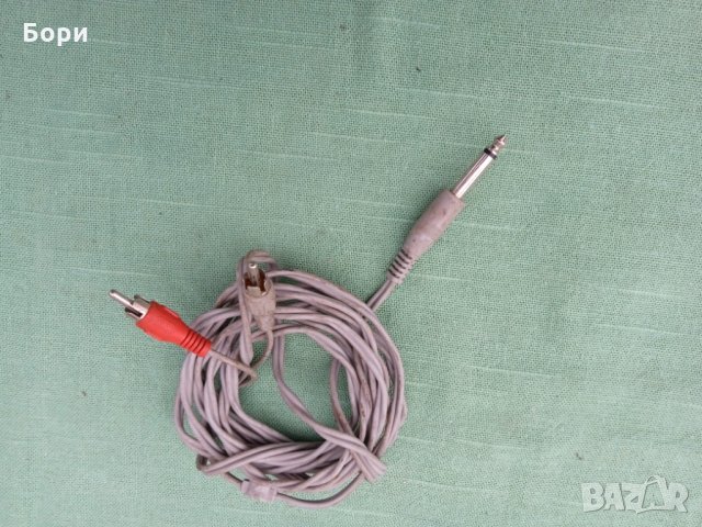 Немски кабел  жак моно мъжко към 2 х чинч 4 метра