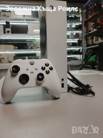 Xbox Series S 500 GB + оригинален контролер, снимка 4 - Xbox конзоли - 52888853