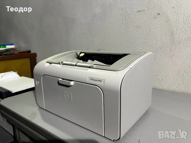 Лазерен принтер HP P1005 + малъл скенер и 5 тонер касети 