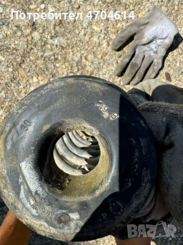 Задна пружина Vw Touran Туран Метанов само за 40Eur. 1k0512149b , 1k0512297d, снимка 3 - Части - 53193558