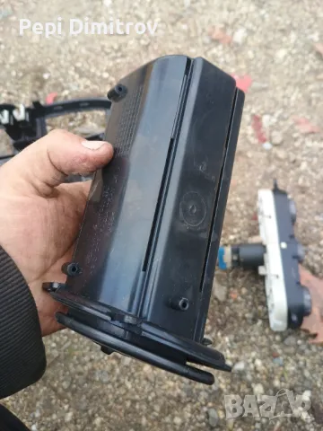 HYUNDAI MATRIX КОНЗОЛА ЗА СЪХРАНЕНИЕ 847463-17000, снимка 2 - Части - 48279371