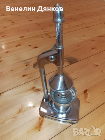 Цитрус преса ползвана