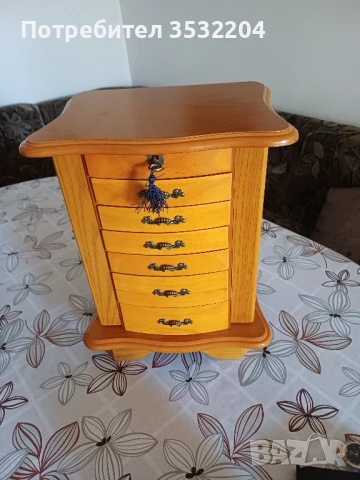 Голяма кутия за бижута, снимка 12 - Колекции - 51368609