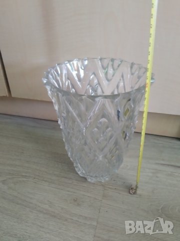 кристална ваза, снимка 2 - Вази - 38500582