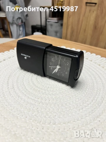 Часовник произведен във ФРГ, снимка 2 - Други стоки за дома - 50862375