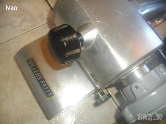 Made in USA-Голям Масивен Лентов Шлайф-MILLER  FALLS-7,0кг/3,7А/100мм-Алумин/Стомана-Отличен/Торба, снимка 6 - Други инструменти - 43486229