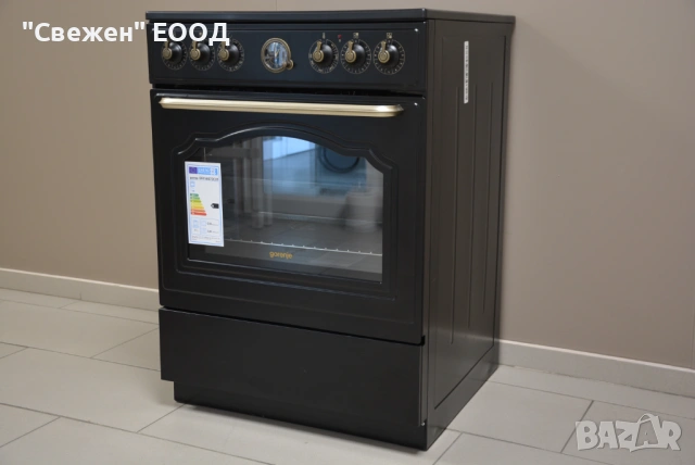 Черна готварска печка в ретро стил Gorenje GECS6B71CLB, снимка 3 - Печки, фурни - 53334200