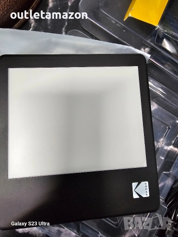 LED светлинна кутия KODAK 5”x4” за негативи, диапозитиви и филми , снимка 6 - Чанти, стативи, аксесоари - 52846090