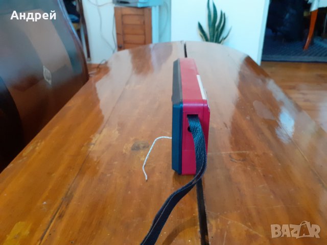 Старо радио,радиоприемник ВЕГА РП-241-1, снимка 4 - Други ценни предмети - 27927491