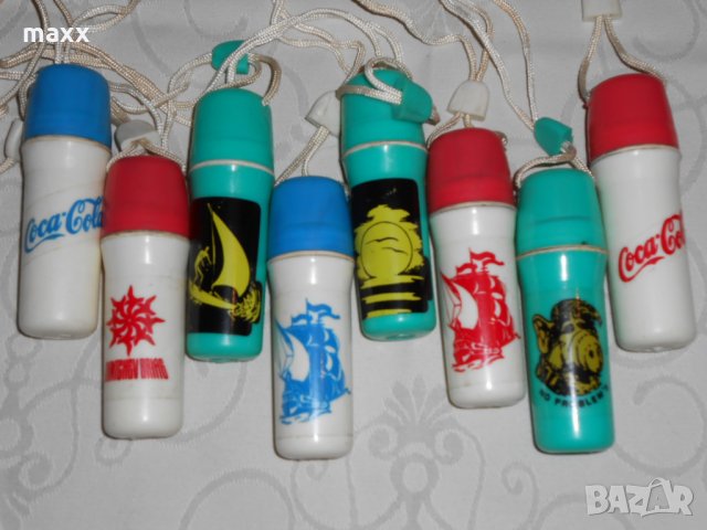 Монетник пластмасов за носене на врат