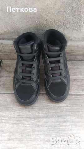 Детски кожени кецове