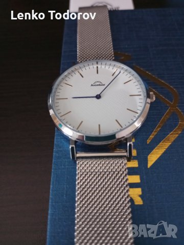 НОВ Ежедневен стилен часовник ,в луксозна кутия много симпатичен!!!, снимка 3 - Мъжки - 37166583