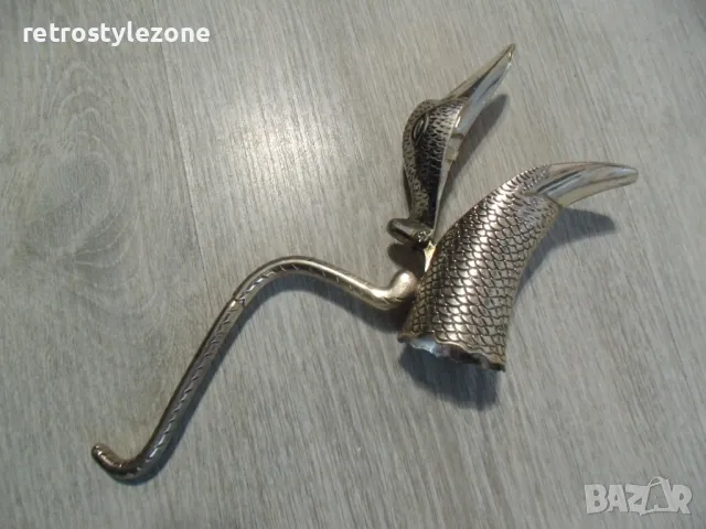 № 7839 стар метален накрайник от декантер / гарафа / бутилка  , снимка 3 - Други ценни предмети - 48746051