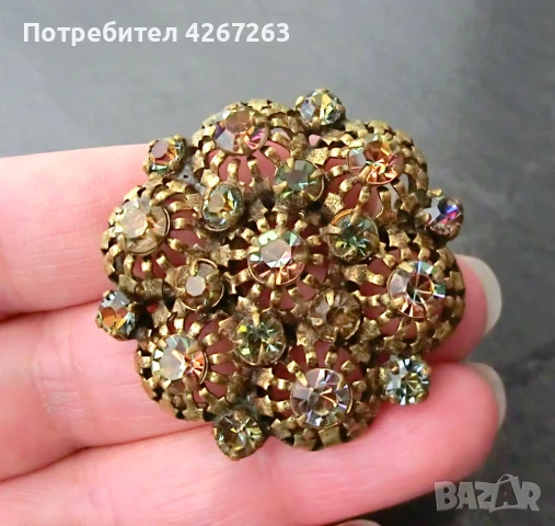 Старинна брошка с кристали Аурора Бореалис