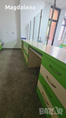 Мебели за пълно обзавеждане на аптека, снимка 4 - Друго търговско оборудване - 53117256