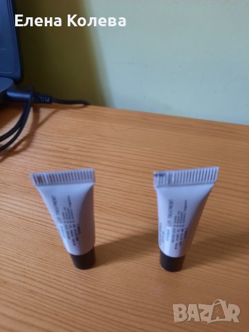 Гланц за устни , снимка 1