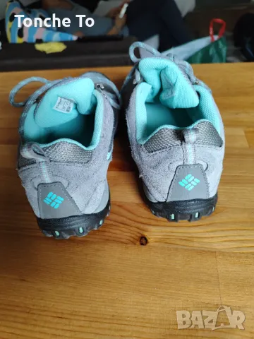 Дамски Туристически обувки Salomon 39 номер, снимка 3 - Дамски боти - 48290303