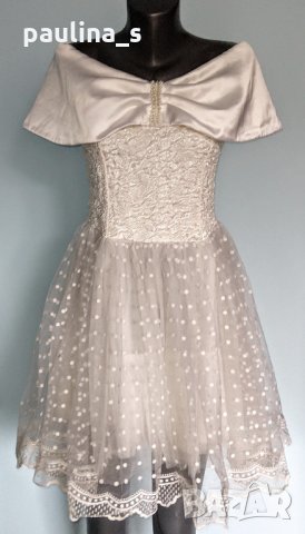 Булчинска рокля с корсет и шлейф, снимка 1 - Сватбени рокли - 15553351