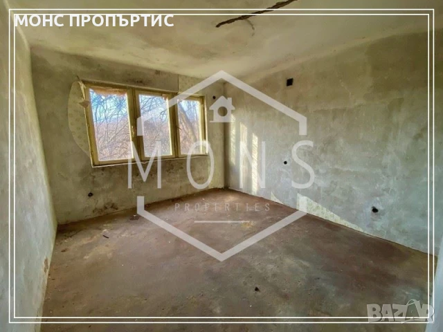 Урегулиран поземлен имот (УПИ) със застроена жилищна сграда в живописното село Върбица, област Велик, снимка 11 - Парцели - 51191605