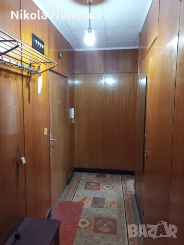 Продавам двустаен апартамент в квартал Добруджа 