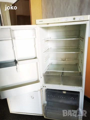 Хладилник с фризер SIEMENS, снимка 3 - Хладилници - 52476679