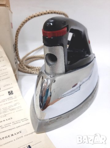 Стара съветска парна ютия, почти неизползвана(6.5), снимка 5 - Антикварни и старинни предмети - 43580281