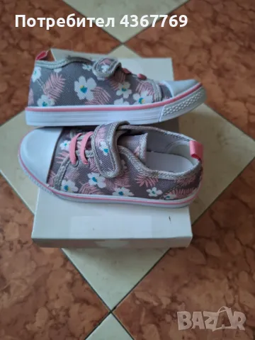 Детски гуменки за момиче , снимка 3 - Детски гуменки - 49438752