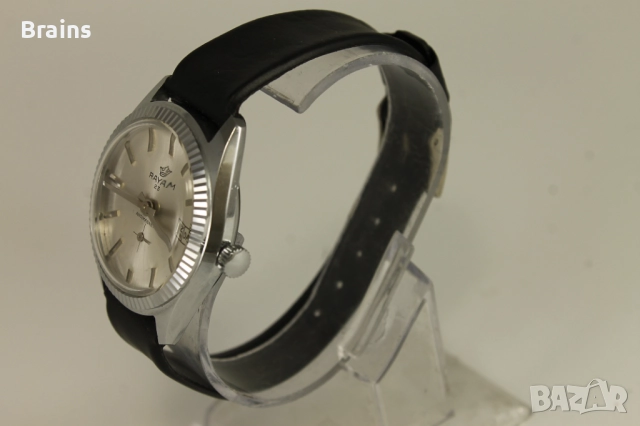 1960's НОВ Швейцарски Часовник RAYAM 23 Календар, снимка 4 - Мъжки - 52444233